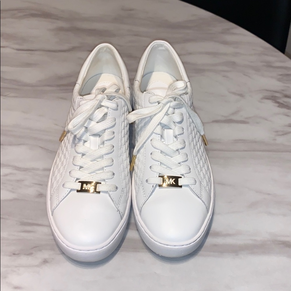 MK shoes